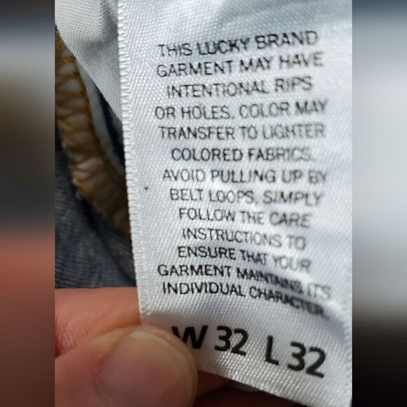 NWT Lucky Brand 221 Straight Jeans - Picture 4 of 8